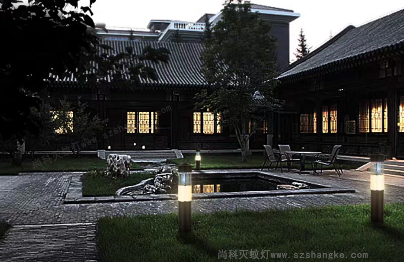 交流電滅蚊燈用於別墅花園庭院驅蚊 交流電滅蚊燈用於別墅花園庭院驅蚊(wén)