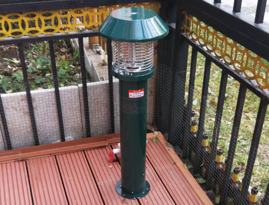 接市電的戶外滅蚊（wén）燈SD-16